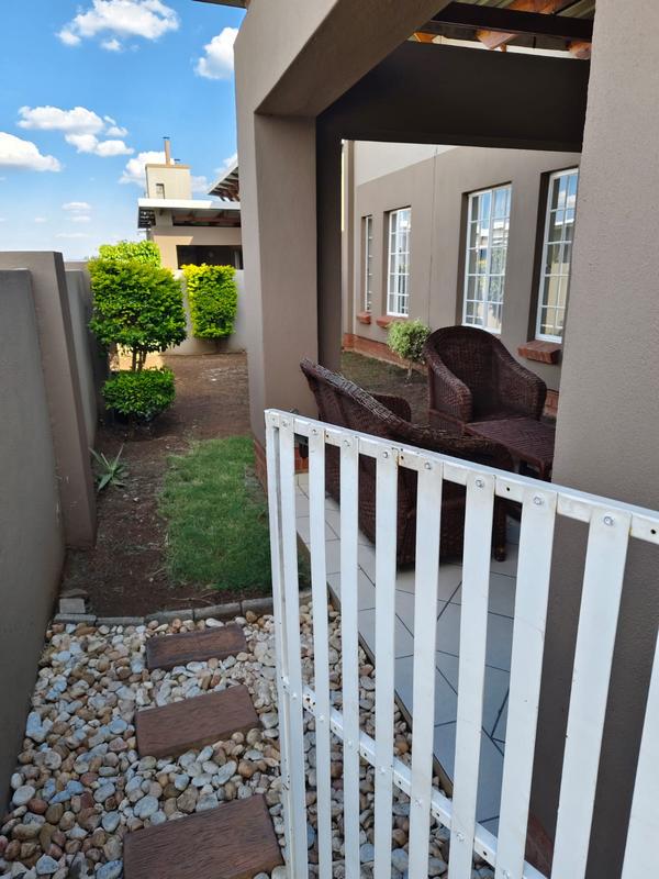 3 Bedroom Property for Sale in Waterval East North West